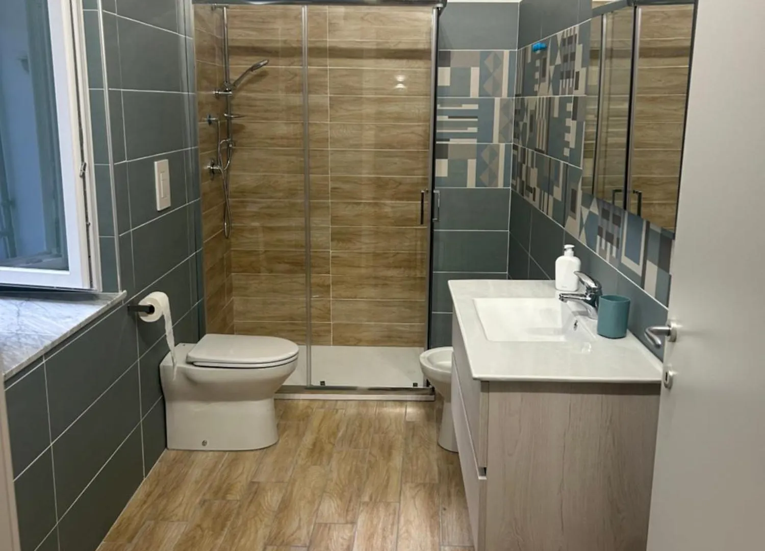 Napoli Centro Le Suite Di Giordy E Peppe Apartment Naples