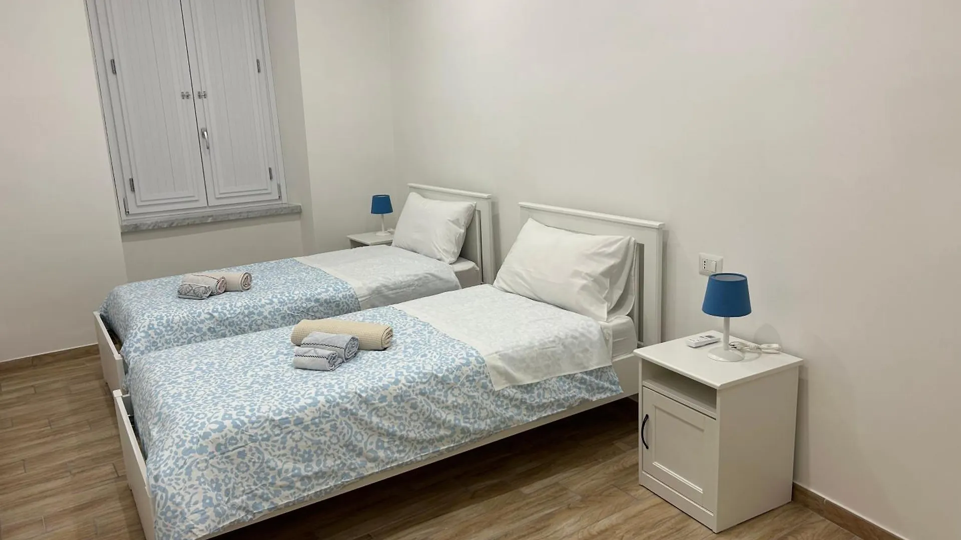 Apartment Napoli Centro Le Suite Di Giordy E Peppe