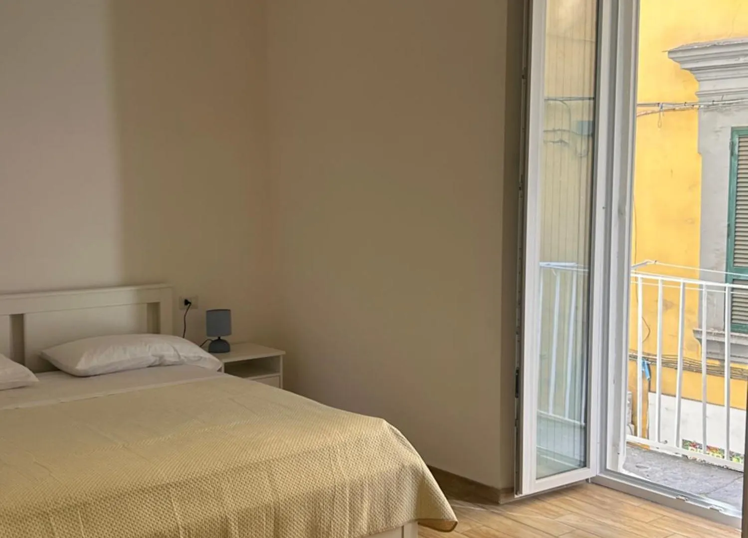 Napoli Centro Le Suite Di Giordy E Peppe Italie